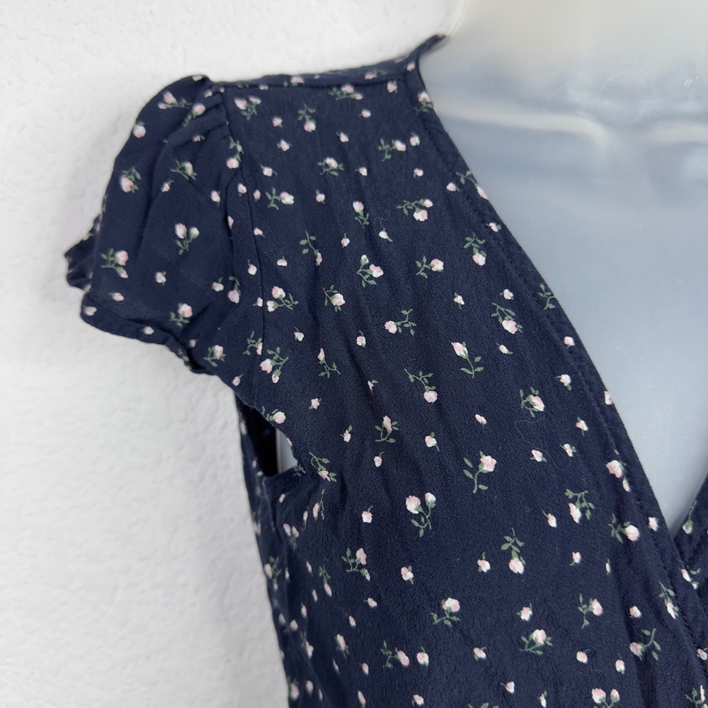 Brandy Melville Wrap Dress Womens 2 Blue Floral Summer‎ Italy Romantic Coquette - Picture 6 of 12